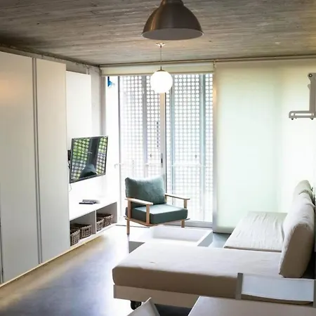 Sleek And Duplex House In Beyoglu Apartmán