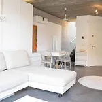 アパート Sleek And Duplex House In Beyoglu *